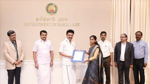 Stalin gives job orders to kin of deceased Tangedco staff