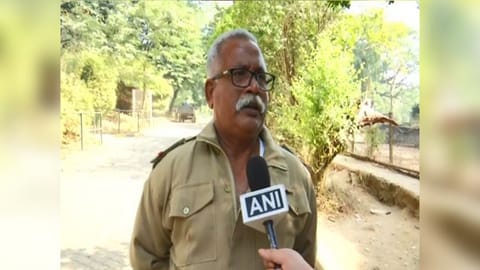 Guwahati zoo keeper