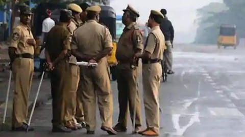 Tiruchy police round up as many as 72 during combing operation