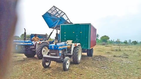 Tiruttani cane farmers at loss due to Arakkonam traffic rules