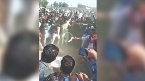 mob attacked a police station in Nankana Sahib
