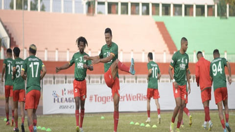 TRAU FC players training