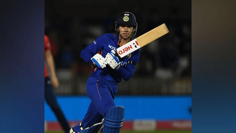 Smriti Mandhana is the most expensive player in WPL.
