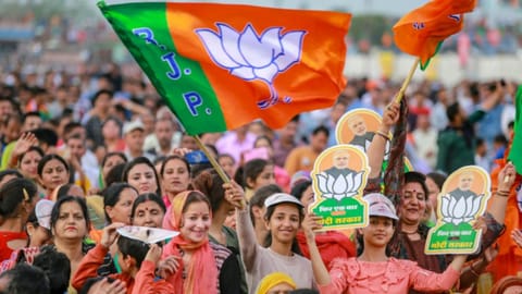 Editorial: Politics of the personality cult