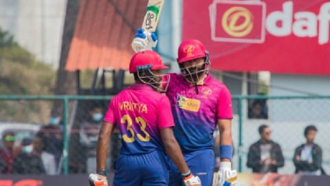 Asif Khan; Vriitya Aravind