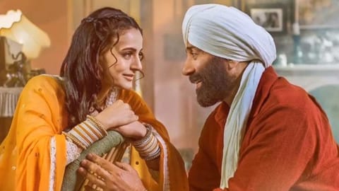 Still from Gadar 2
