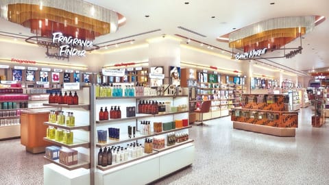 Tira store