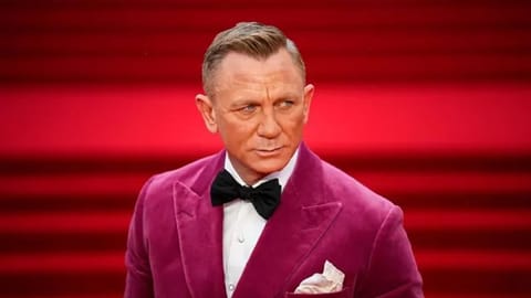 Daniel Craig