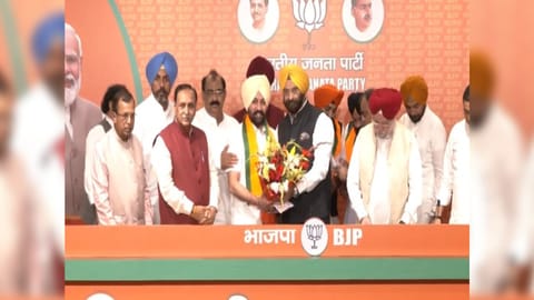 Akali leader Sardar Inder Iqbal Singh Atwal joins the BJP
