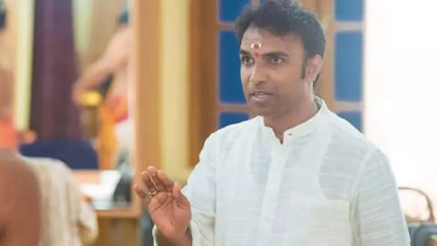 Kalakshetra's assistant professor Hari Padman