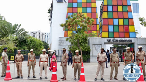 Police protection outside VR Mall and other theatres screening ?The Kerala Story?