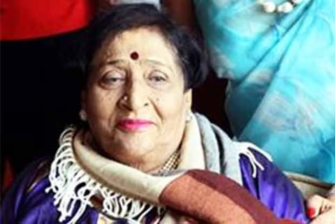 Vijay’s mother, Maggie Amritraj passes away