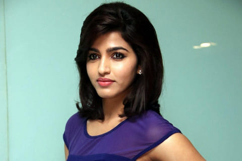 Actress Sai Dhanshika