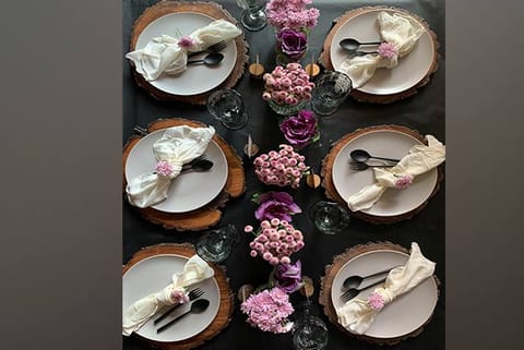 Table decor classes for a whole new home dining experience