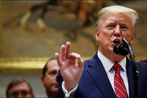 US lawmakers clash over impeachment charges against Trump