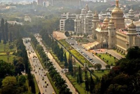 Bangalore tests smart parking
