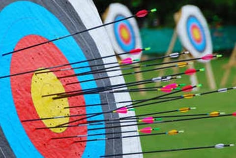Three Indians storm into men’s compound quarters after historic team gold