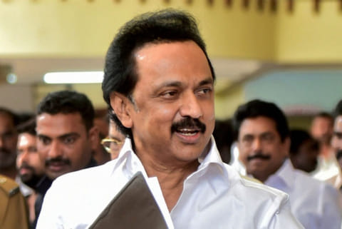 Stalin reportedly in role to rope in KCR, Jagan