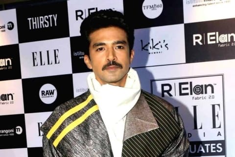 Saqib Saleem to celebrate b'day in quarantine with sister Huma