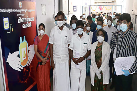 Health Minister and Local Administration Minister at the launch of plasma bank in CMCH in Coimbatore