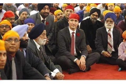 Image shared falsely as Trudeau joining farmers’ protest