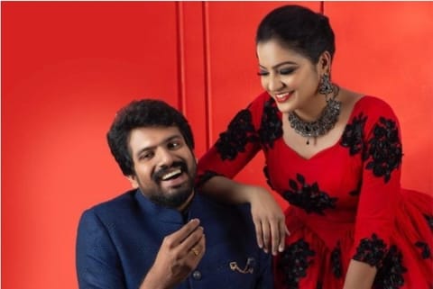 Source: Instagram; Police arrests Hemanth, husband of VJ Chithra