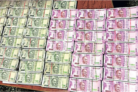 DVAC finds Rs 50 lakh more in bank locker of TN govt official
