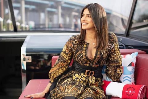 Source: Twitter/@priyankachopra