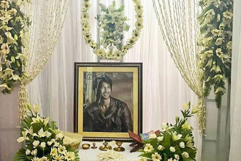 Sushant Singh Rajput's family conducts prayer meet in Patna