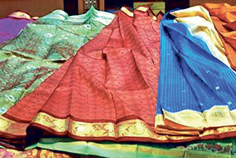Silk sarees worth over Rs 80 cr stagnating in central region