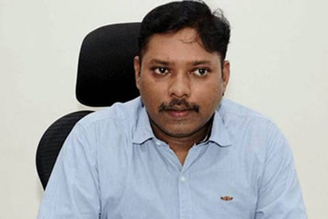 S Sasikanth Senthil