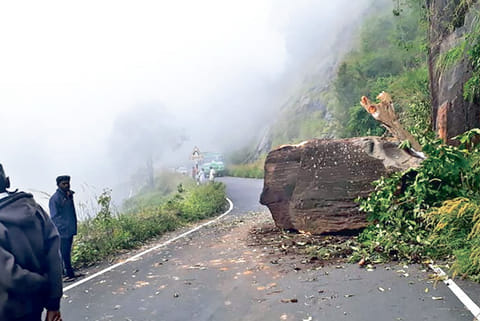 Traffic hit as boulder falls on ghat road due to rains in Kodaikanal