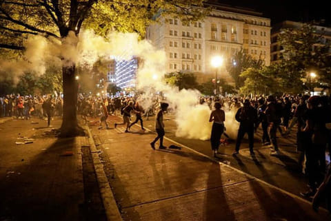 Protesters knock down Roosevelt, Lincoln statues in US