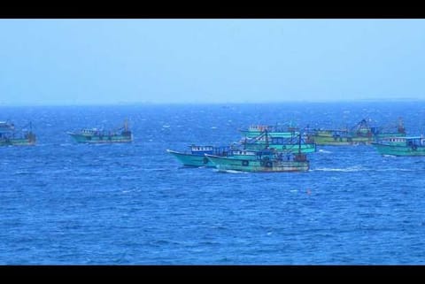 Maha boat capsize: 2 women drown, 13 rescued