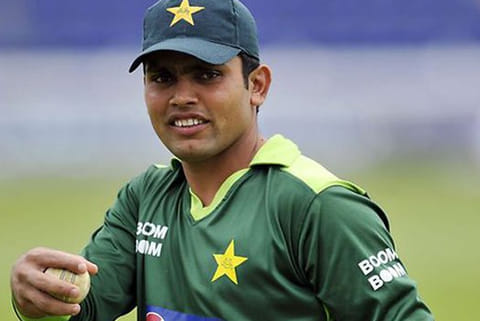 Instead of looking down on Babar, people should motivate him: Akmal