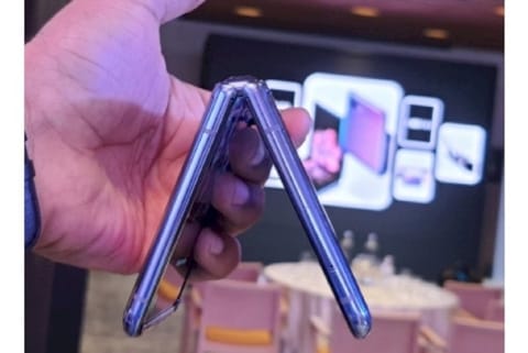 Samsung patents Galaxy Z Flip's design with dual punch-hole camera