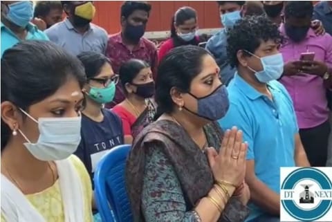 WATCH: Vivekh’s wife and family members thank Tamil Nadu government, police and fans