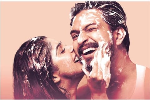 Mugen’s film gets Madhil Mel Kaadhal as its title