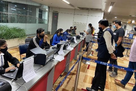 Union Health Minister Dr Mansukh Mandaviya reviewed RTPCR testing facilities at IGI Airport