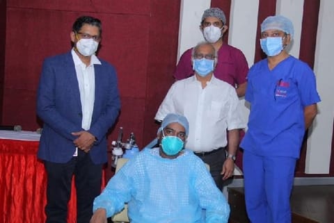 Doctors at KIMS Hyderabad perform breathing lung transplant (Image Courtesy: IANS)