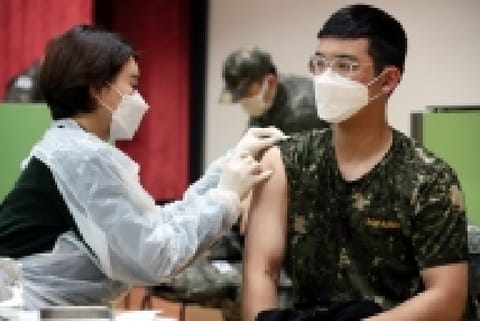 Booster jabs will be offered at 41 vaccination centres in South Korea (Image Courtesy: IANS)