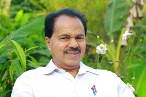 KPCC working president P.T. Thomas (Image source: Twitter/@KeralaGovernor)