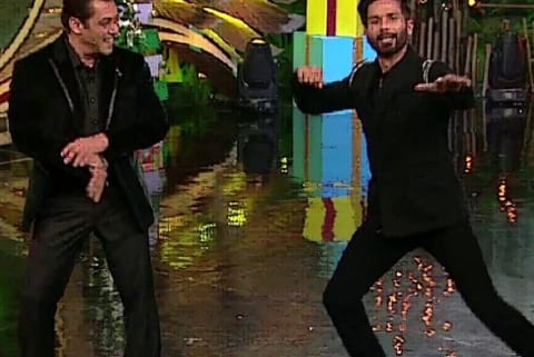 Salman Khan and Shahid Kapoor (Source: IANS)