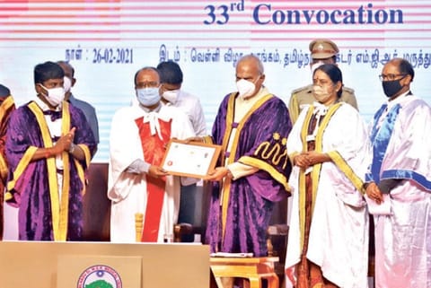 Governor Banwarilal Purohit conferring the degrees at 33rd convocation of Dr MGR Medical University