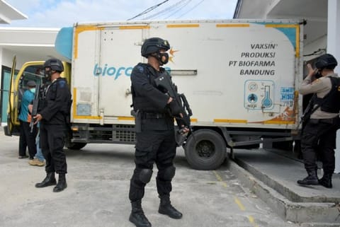 Indonesia Islamic council hopes for halal ruling before mass vaccination
