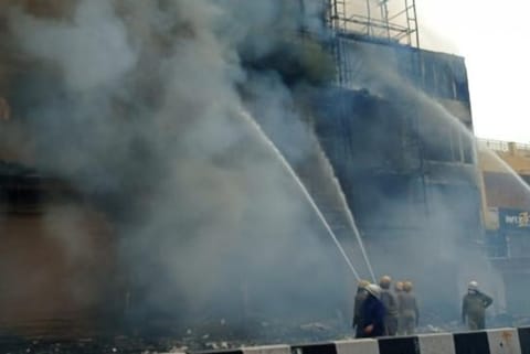 Massive fire breaks out in Delhi's Lajpat Nagar Market