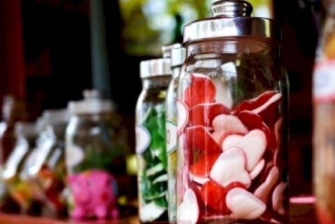 How artificial sweeteners can harm your gut