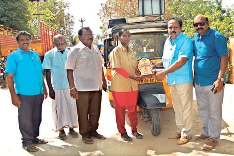 Deivajothi getting an award in Kovilpatti on Monday