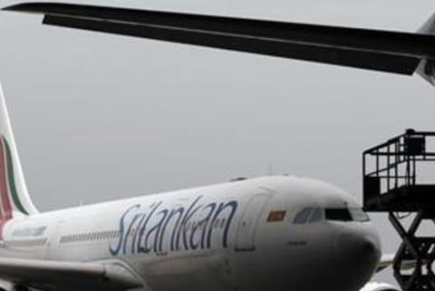 Sri Lanka to halt all passenger arrivals