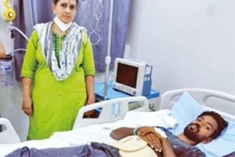 Dinesh at the Rajiv Gandhi Government General Hospital after he was returned to Chennai from Oman